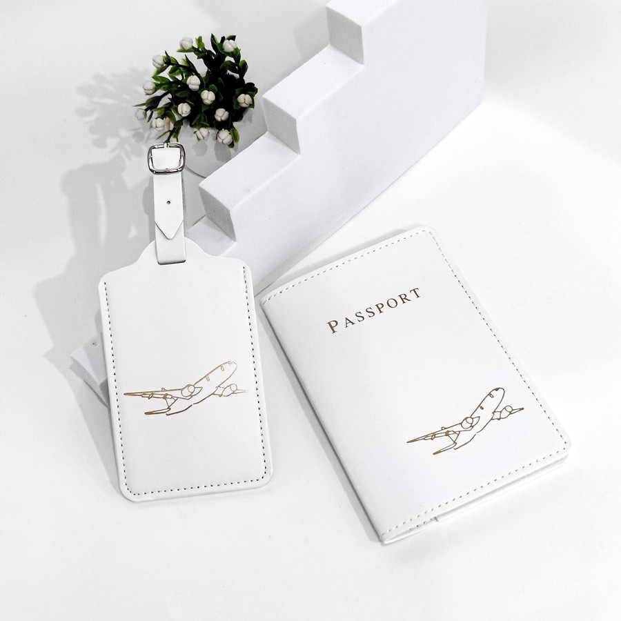 2PCS/Set Aircraft Passport Cov - огляд і ціна Qantas Travel Accessories