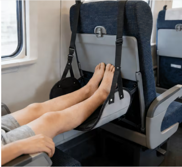 Adjustable footrest with N por - огляд і ціна Travel Accessories Long Flight