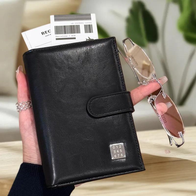 Travel Passport Wallet Women M - огляд і ціна Travel Accessories On Plane