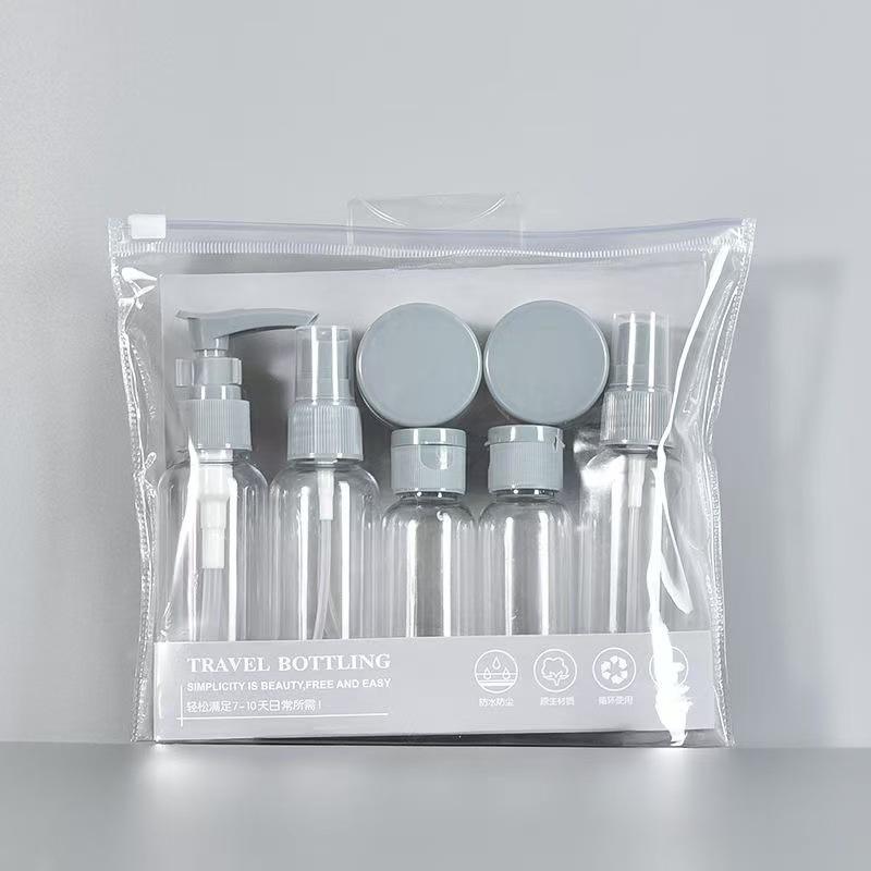 【M】1 Set Travel Refillable Bot - огляд і ціна Travel Accessories Needed